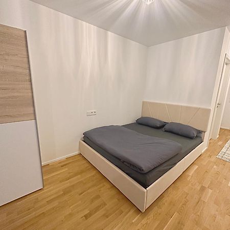 Seductive 1-Room Apt, Centre Of Stuttgart Ngoại thất bức ảnh